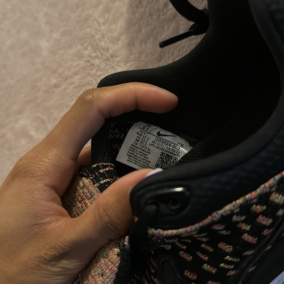 Nike React Colorful Flyknits Women’s - Picture 7 of 7